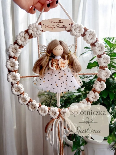 Anioł Stróż dla dziewczynki na Pamiątkę Chrztu Świętego