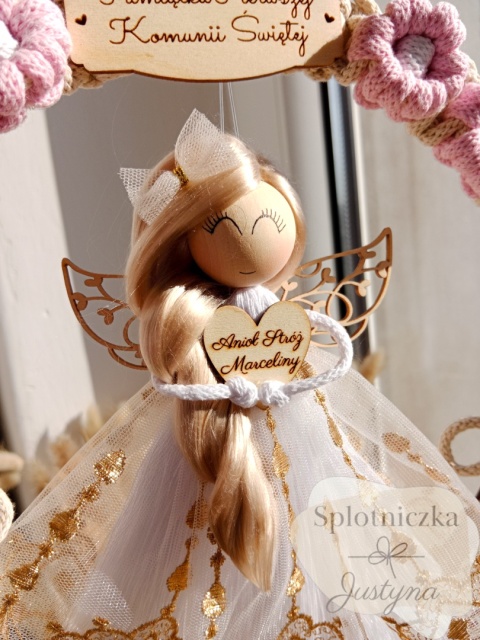 Anioł Stróż na Pierwszą Komunię Świętą róż, włosy jasny blond