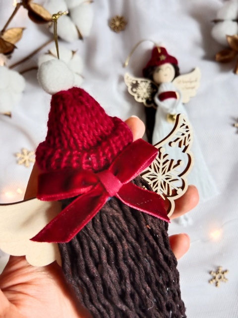 Anioł Wesołych Świąt bordowy