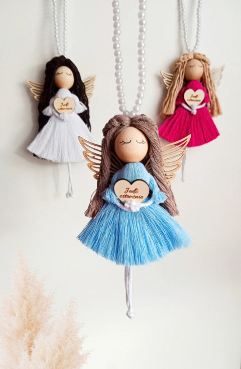 Anioł- ochrona na drodze, błekit